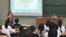 加拿大喬治布朗學院幼教系師生來华信娱乐平台訪問