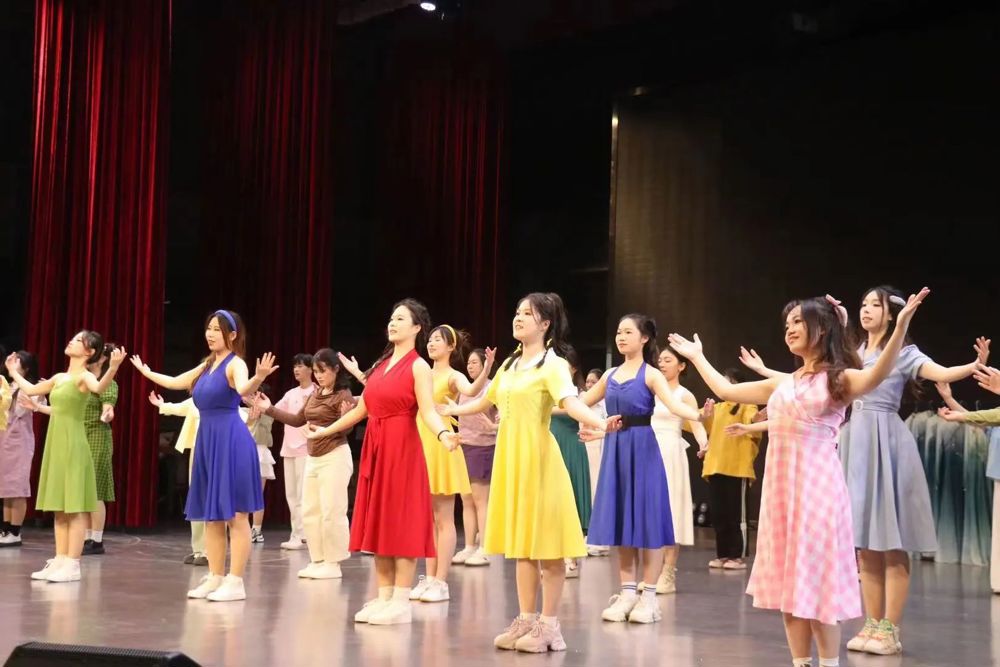 D:\桌面文檔\24251相關\24251华信網站\22音教畢業綜合匯演公眾號推文、圖片\圖片\微信圖片_20241225181651.jpg