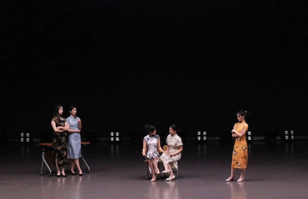 D:\桌面文檔\24251相關\24251华信網站\22音教畢業綜合匯演公眾號推文🙆🏽‍♂️、圖片\圖片\微信圖片_20241225181724.jpg